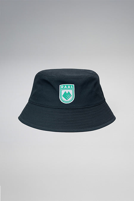 Bob noir avec ecusson brode - Vert et Blanc